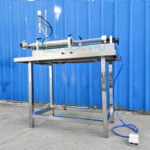 Best Semi-automatic Pneumatic Piston Bottle Viscous Liquid Filling Machine Company - GUANYU company