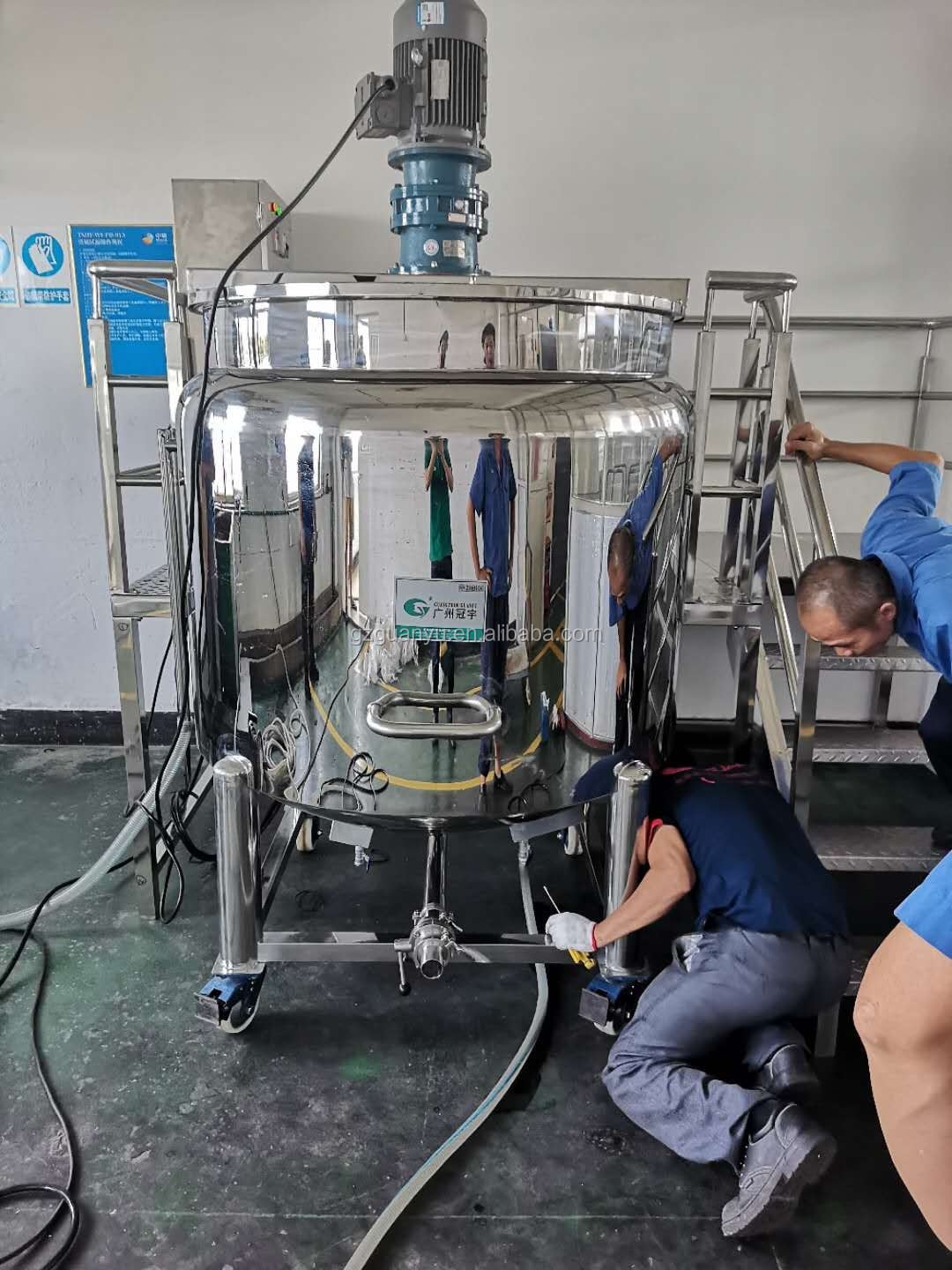 hand sanitizer making machine