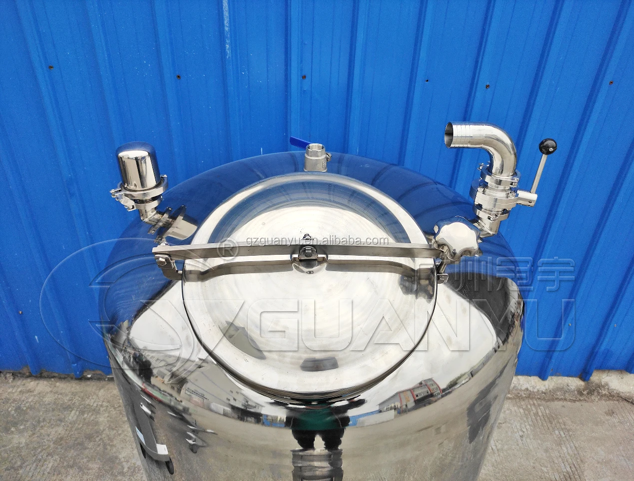 stainless steel tank