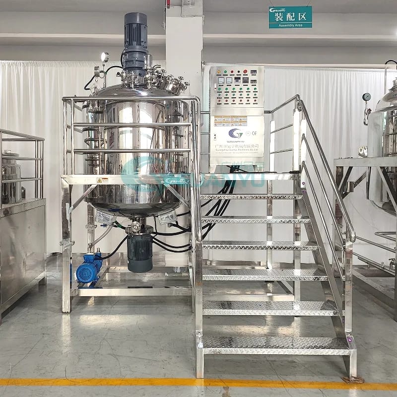The Role of Stainless Steel Mixing Tanks in Shampoo Production 2 stainless steel mixing tanks, car shampoo manufacturing, eco-friendly car cleaning, liquid mixing machines